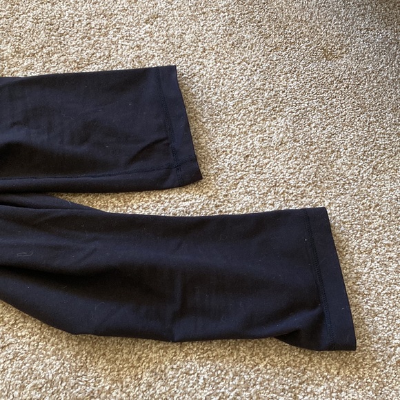 Lululemon Black Original Wunder Under 21” Mid-rise Crops—Luon - Picture 6 of 10